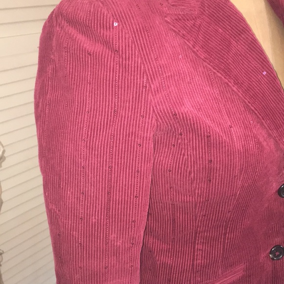 Ladies jacket - Picture 4 of 8